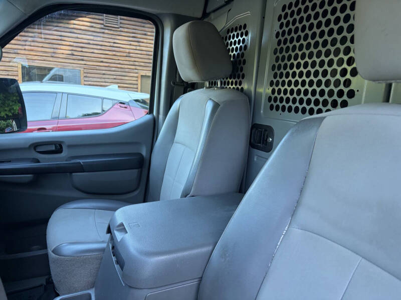 nissan nv cargo 2014 1N6BF0LY6EN102368 image nissan nv cargo 2014 1N6BF0LY6EN102368 image